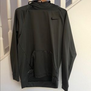 Nike dry fit sweatshirt